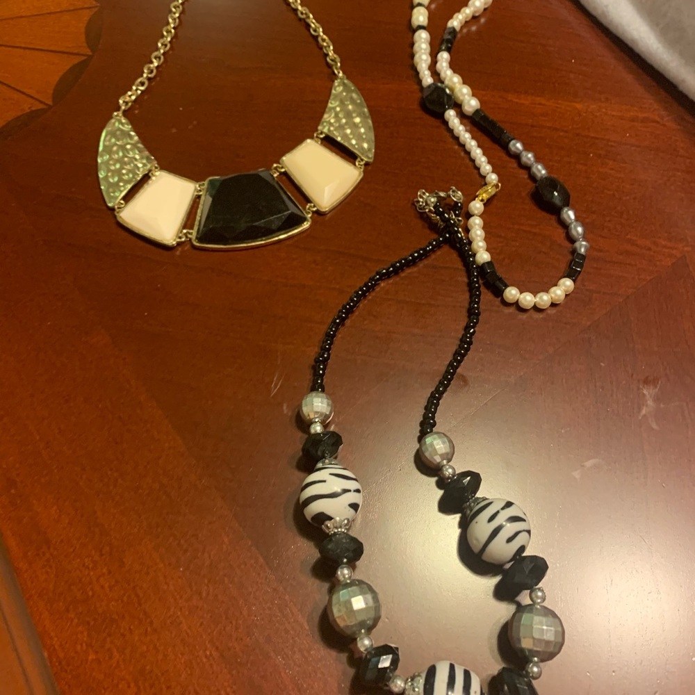 3 black and white accent/accessory necklaces